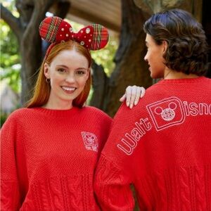 NEVER USED Disney Red Cable Knit Sweater - Vintage Look